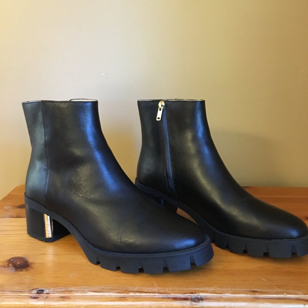 COACH Chrissie Bootie, size 11, Black smooth leather - Picture 3 of 6